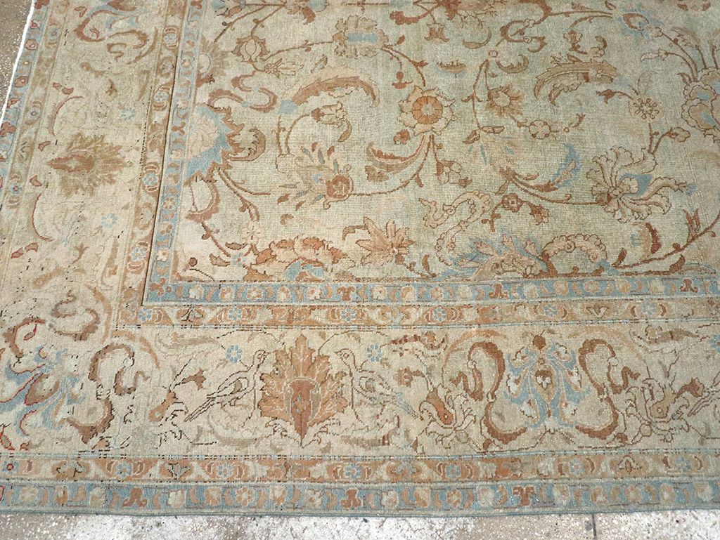 Antique Persian Tabriz Carpet, No.18065 - Gsblank