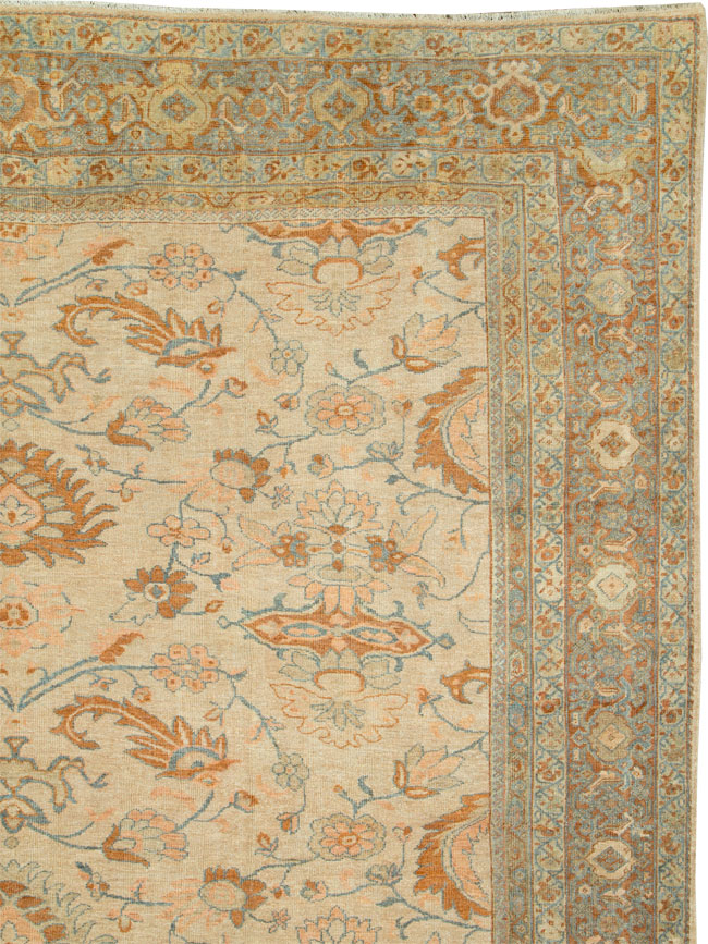 Antique Persian Sultanabad Carpet, No.18068 - Gsblank
