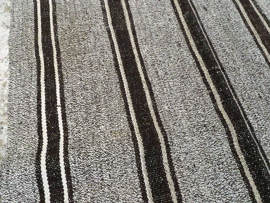 Vintage Turkish Flat-weave Kilim, No.18101 - Gsblank