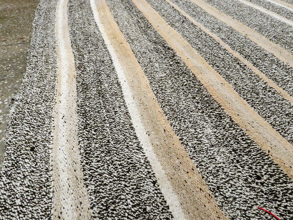 Vintage Turkish Flat-weave Kilim, No.18111 - Gsblank