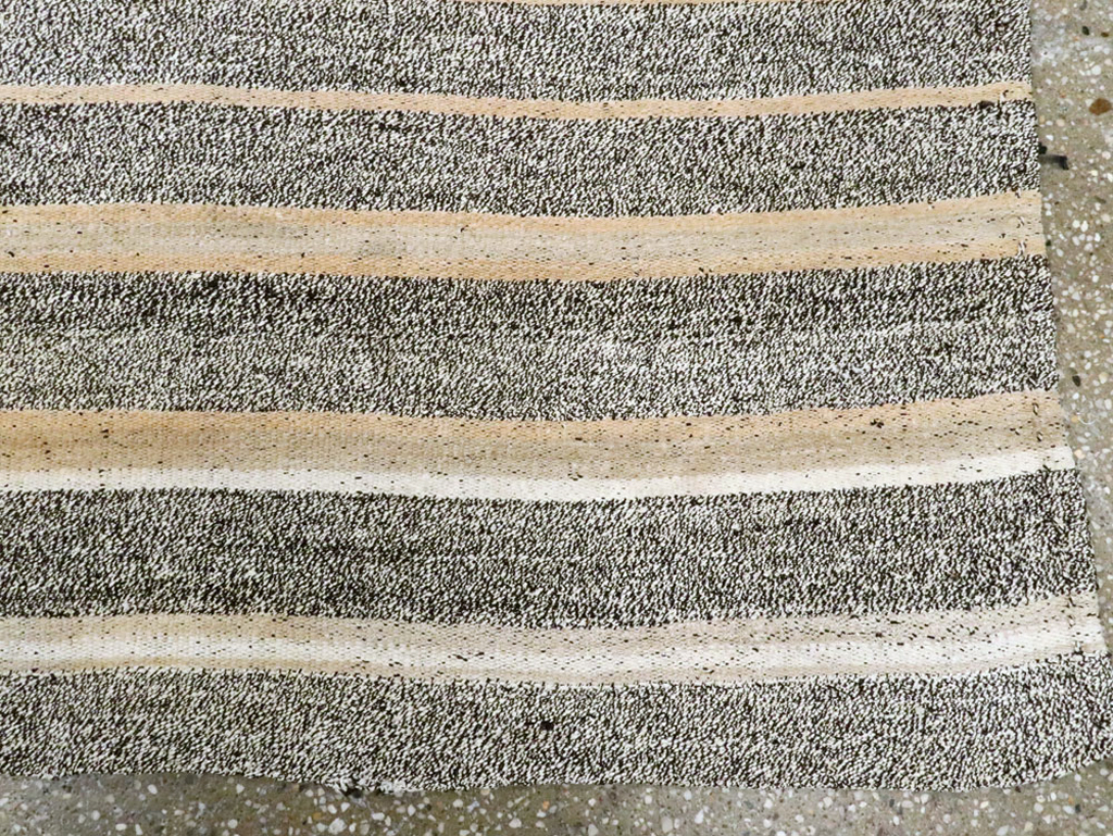 Vintage Turkish Flat-weave Kilim, No.18111 - Gsblank