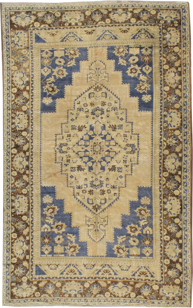 Vintage Turkish Oushak Carpet, No.18114 - Gsblank