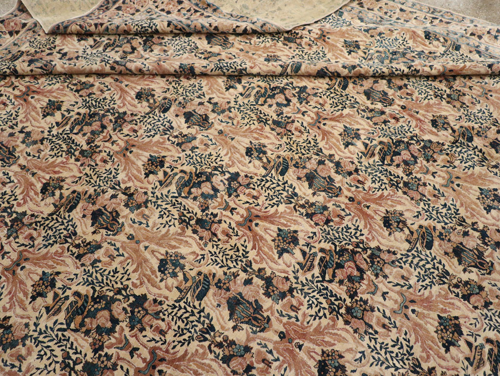 Antique Persian Lavar Kerman Carpet, No.18137 - Gsblank