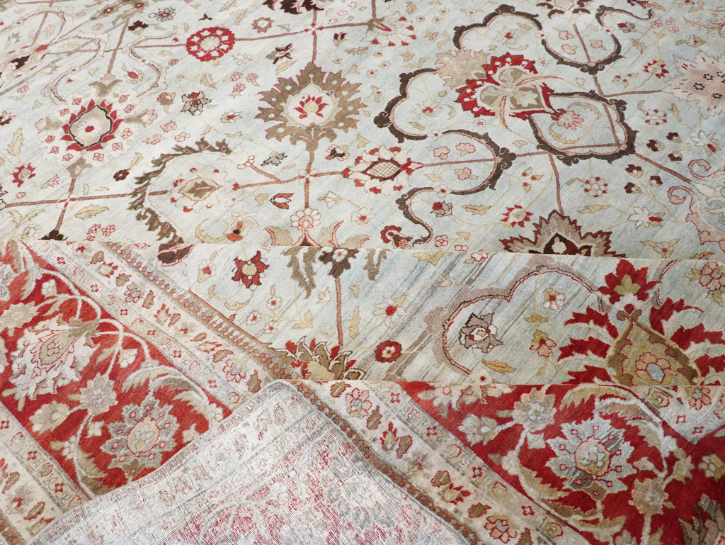 Antique Persian Tabriz Carpet, No.18141 - Gsblank