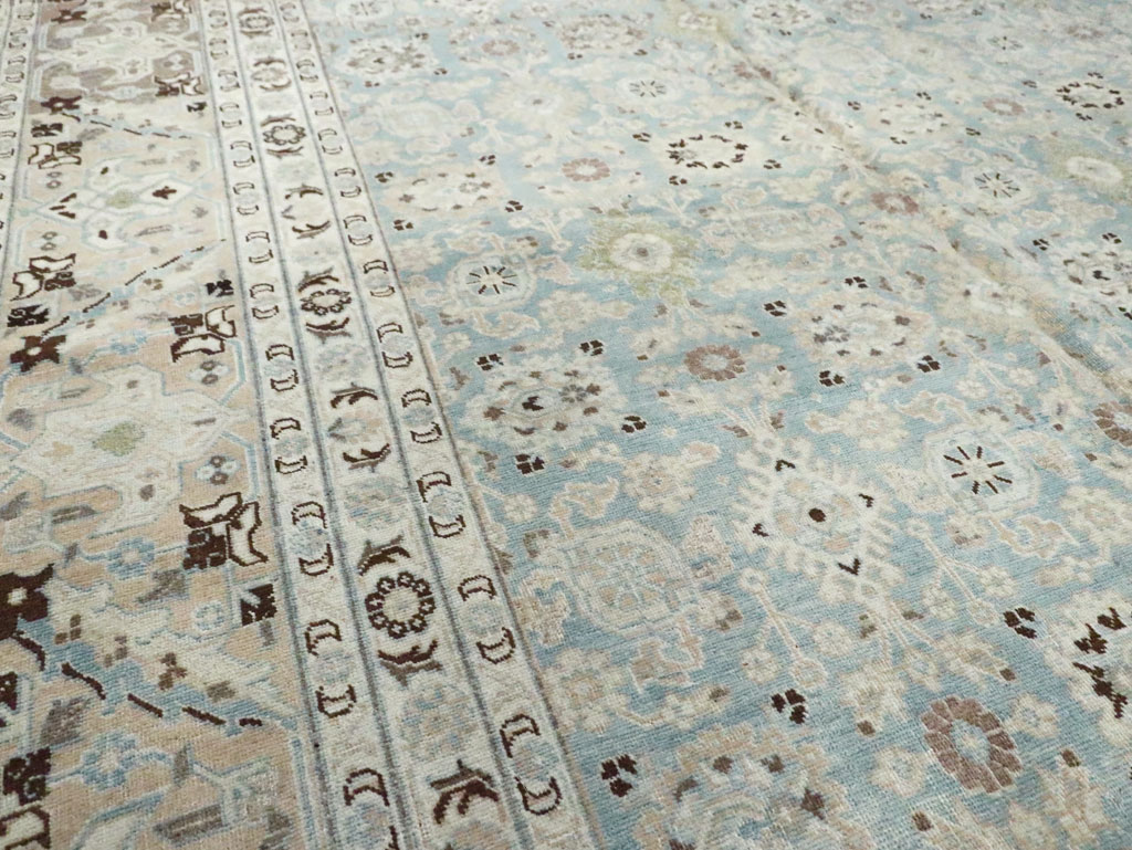 Antique Persian Tabriz Carpet, No.18147 - Gsblank