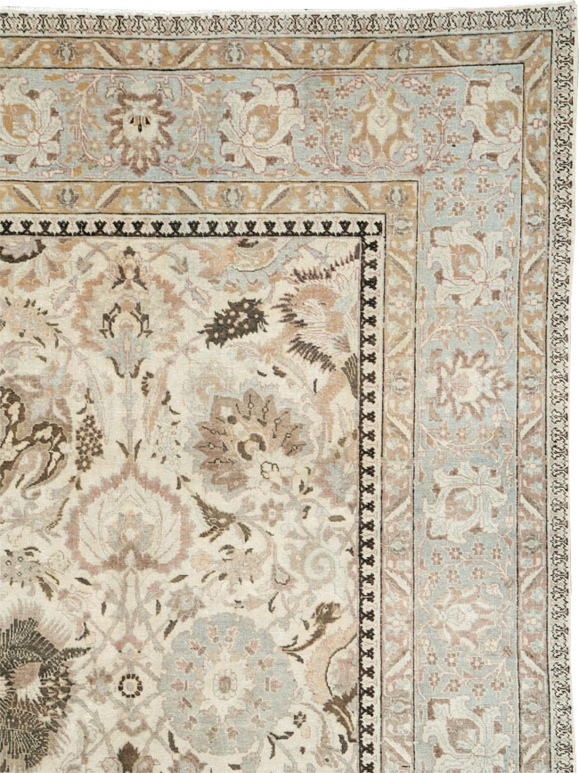 Vintage Persian Tabriz Carpet, No.18159 - Gsblank