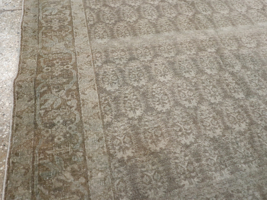 Antique Persian Tabriz Rug, No.18161 - Gsblank