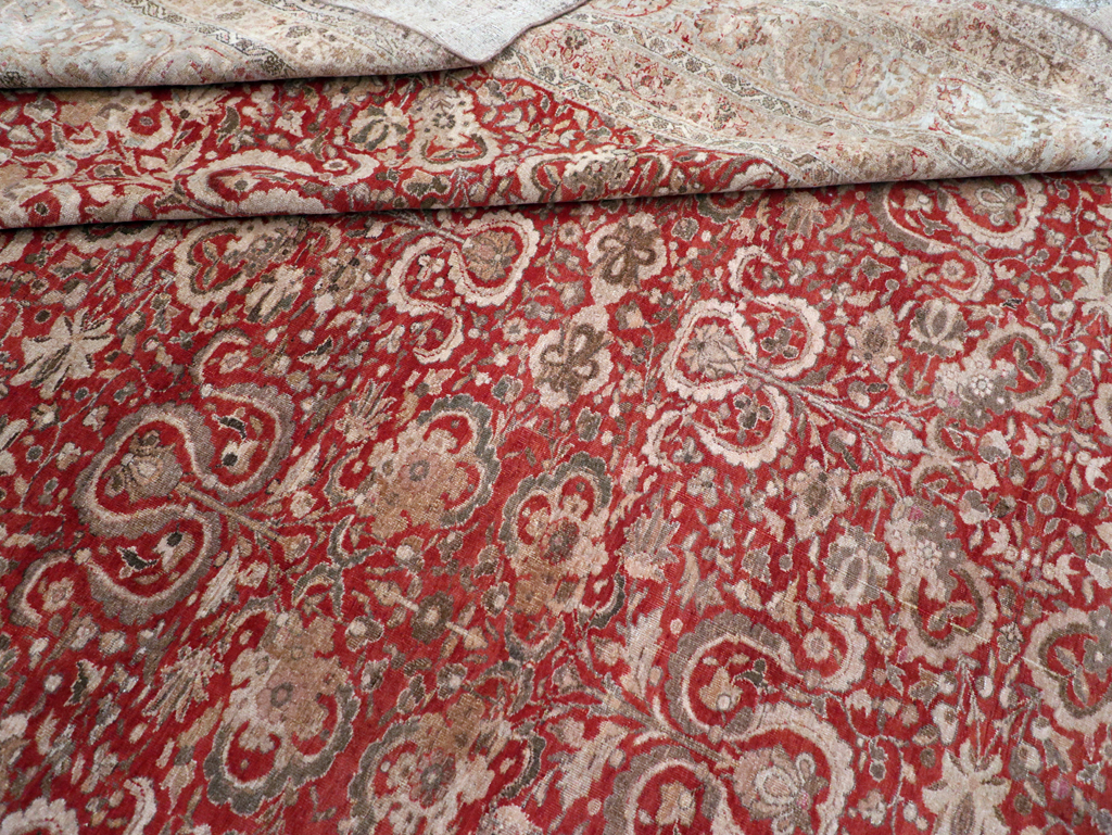 Antique Persian Tabriz Rug, No.18167 - Gsblank