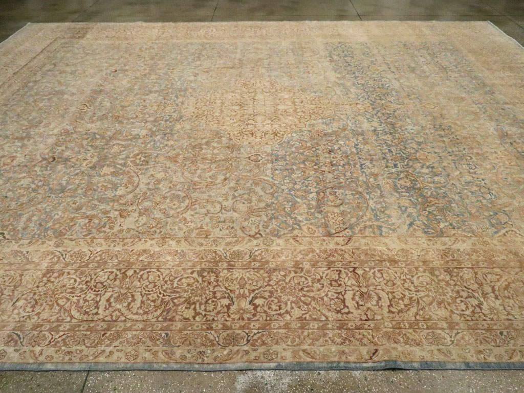 Antique Persian Lavar Kerman Carpet, No.18170 - Gsblank
