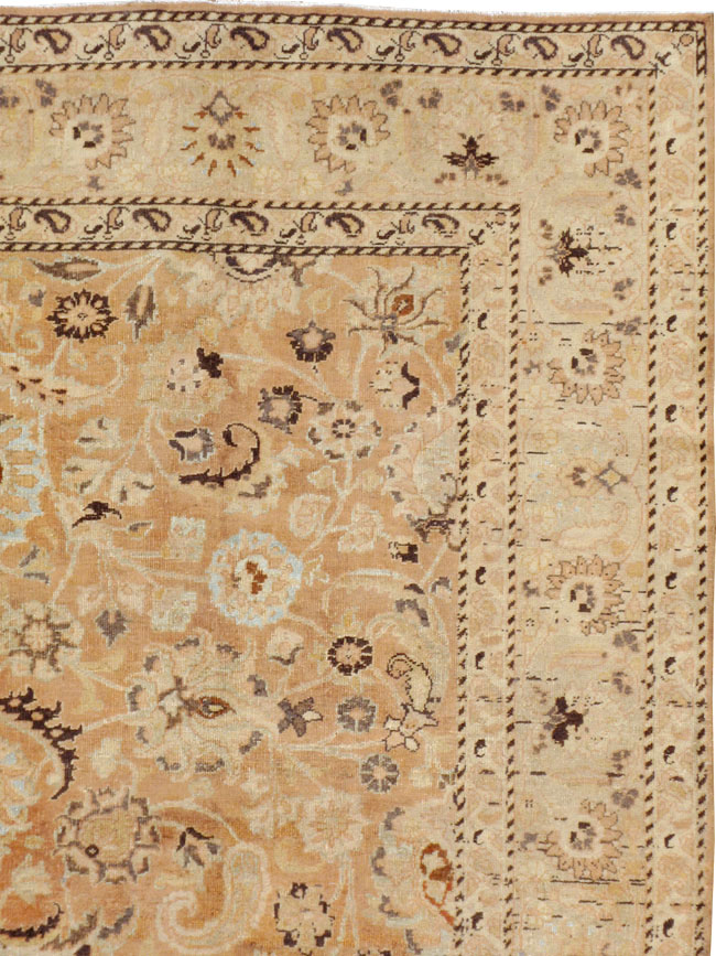 Antique Persian Mashad Carpet, No.18177 - Gsblank