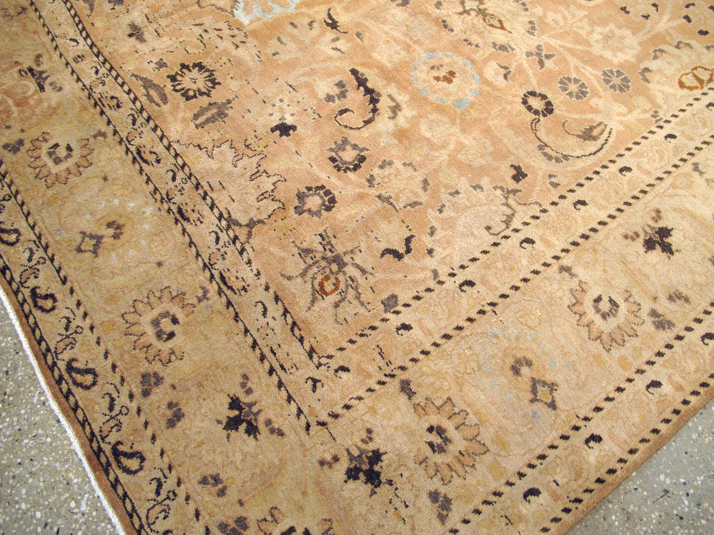 Antique Persian Mashad Carpet, No.18177 - Gsblank