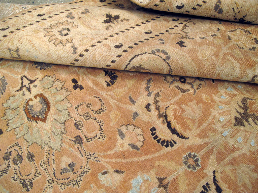 Antique Persian Mashad Carpet, No.18177 - Gsblank