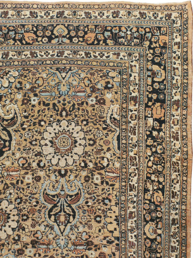 Antique Persian Mashad Carpet, No.18181 - Gsblank