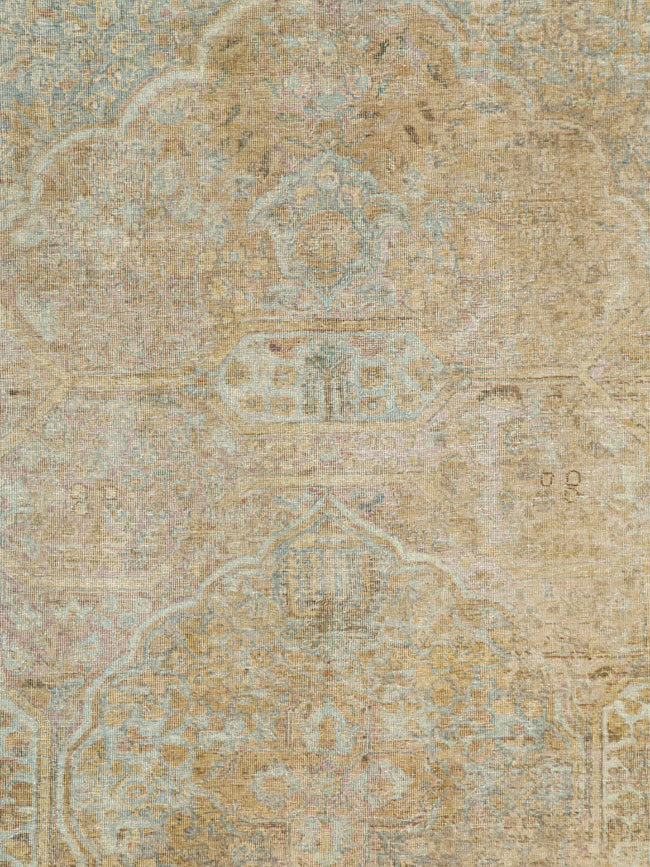 Antique Persian Tabriz Carpet, No.18187 - Gsblank