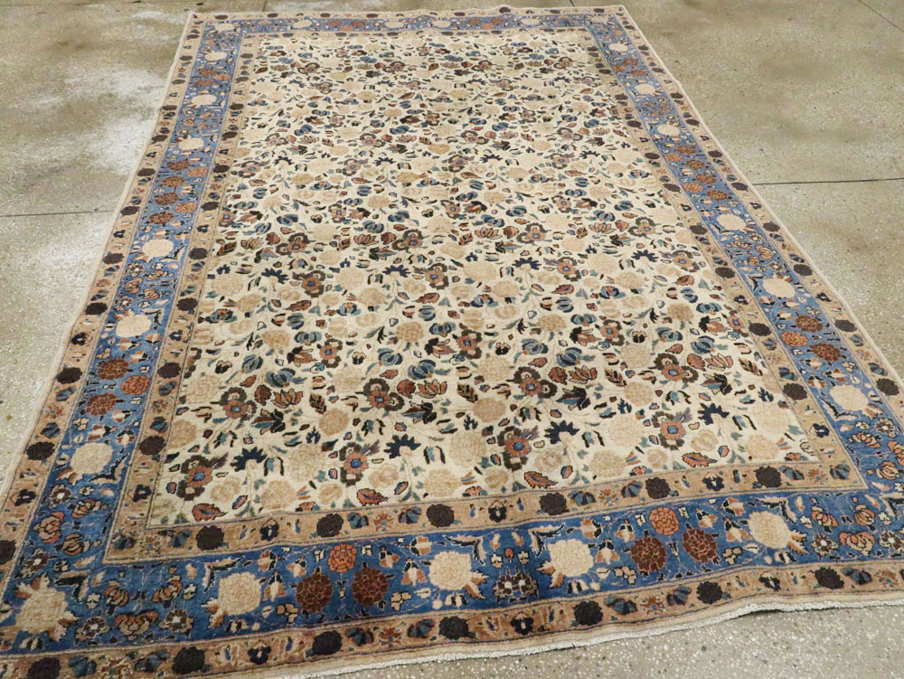 Antique Persian Tabriz Carpet, No.18196 - Gsblank