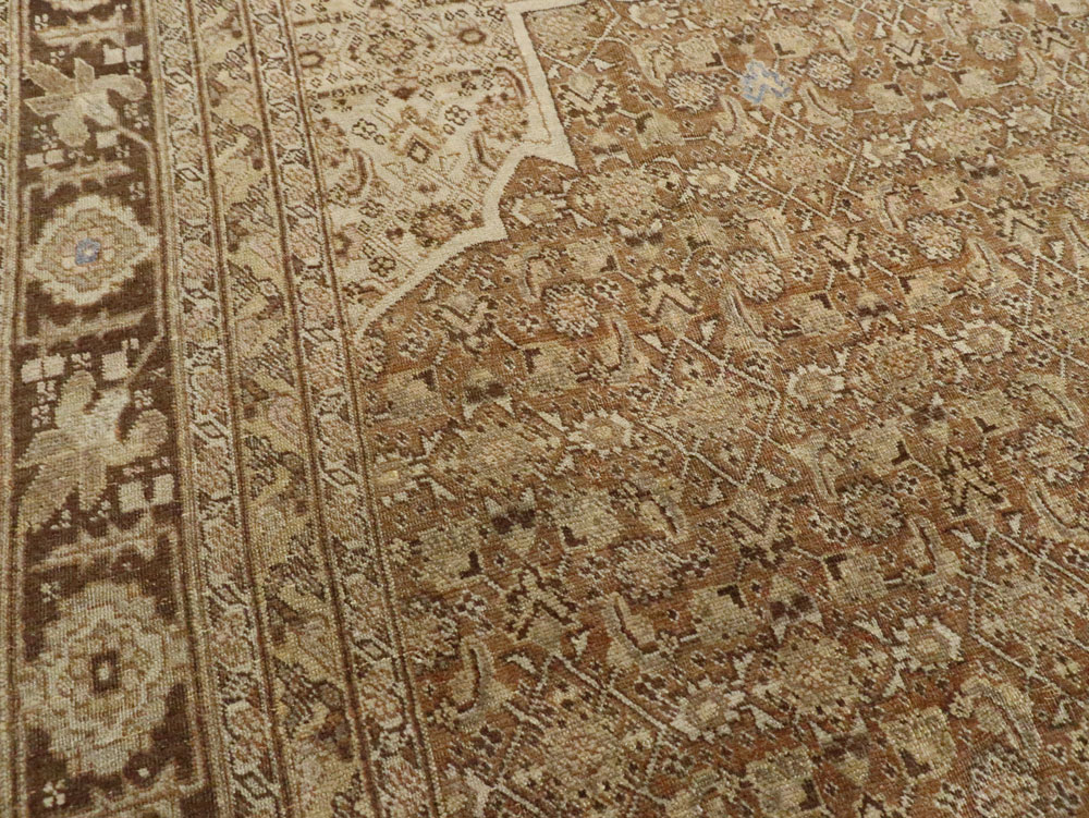 Antique Persian Tabriz Carpet, No.18201 - Gsblank