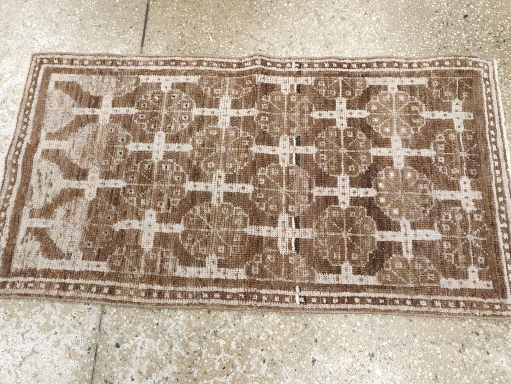 Antique East Turkestan Khotan Rug (Pair: 2 of 2), No.18241 - Gsblank