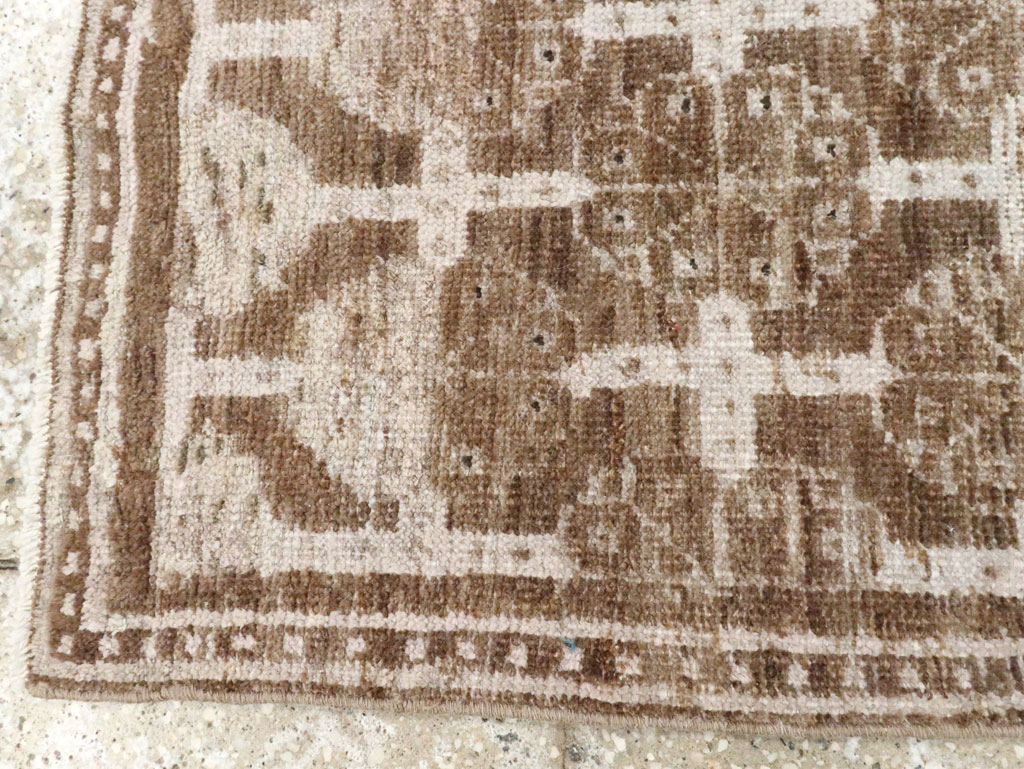 Antique East Turkestan Khotan Rug (Pair: 2 of 2), No.18241 - Gsblank