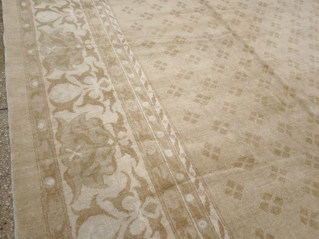 Antique Indian Agra Carpet, No.18259 - Gsblank