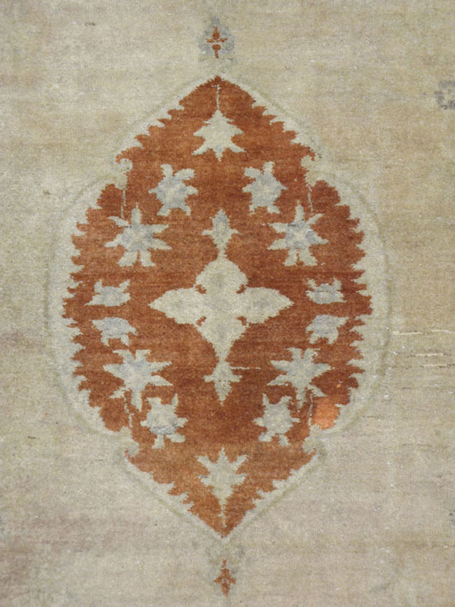 Vintage Turkish Oushak Rug, No.18266 - Gsblank