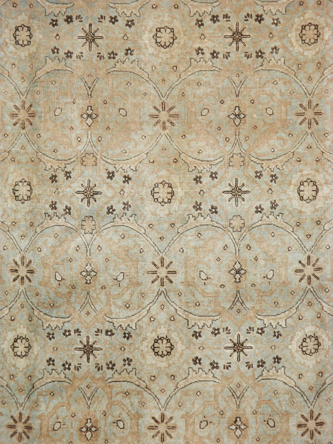 Antique Persian Tabriz Carpet, No.18267 - Gsblank