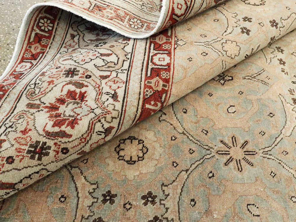 Antique Persian Tabriz Carpet, No.18267 - Gsblank