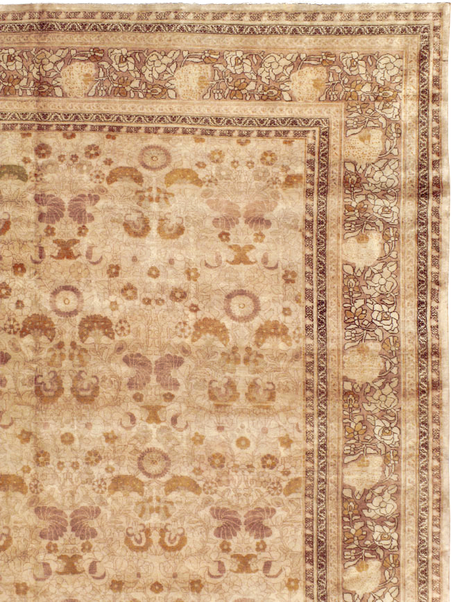 Antique Persian Tabriz Carpet, No.18268 - Gsblank