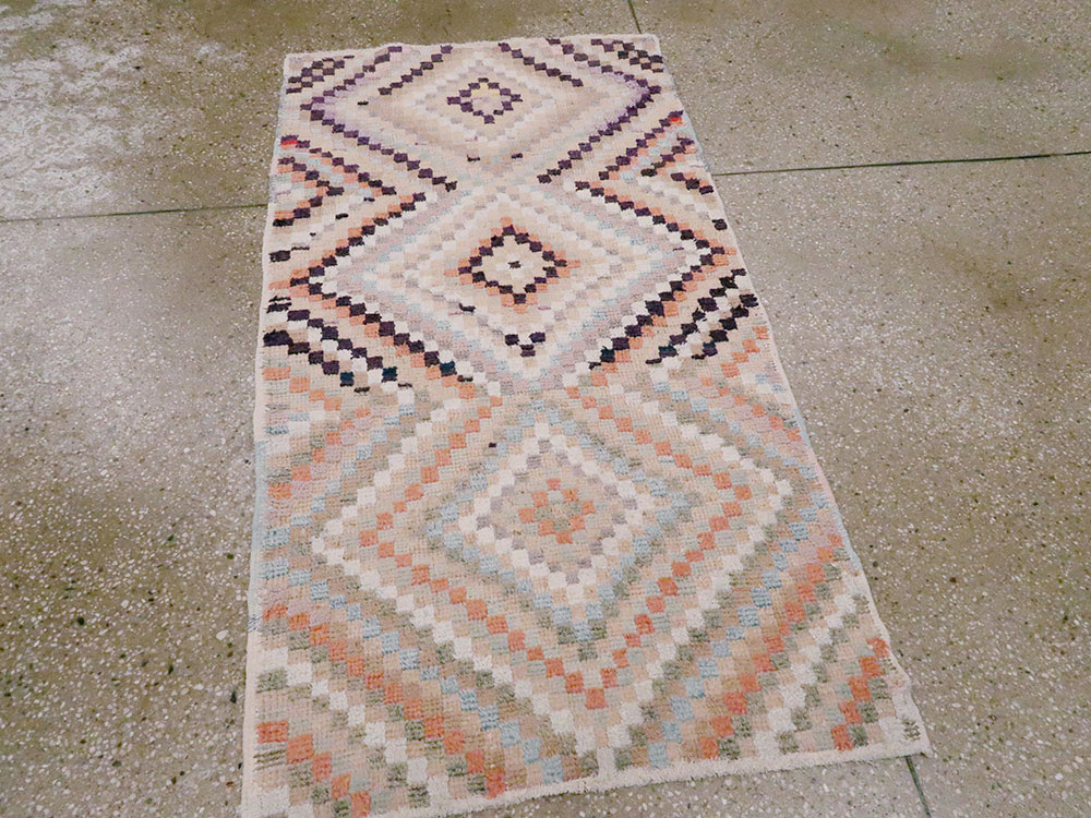 Vintage Anatolian Rug, No.18269 - Gsblank