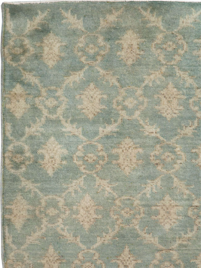 Vintage Turkish Anatolian Throw Rug, No.18272 - Gsblank