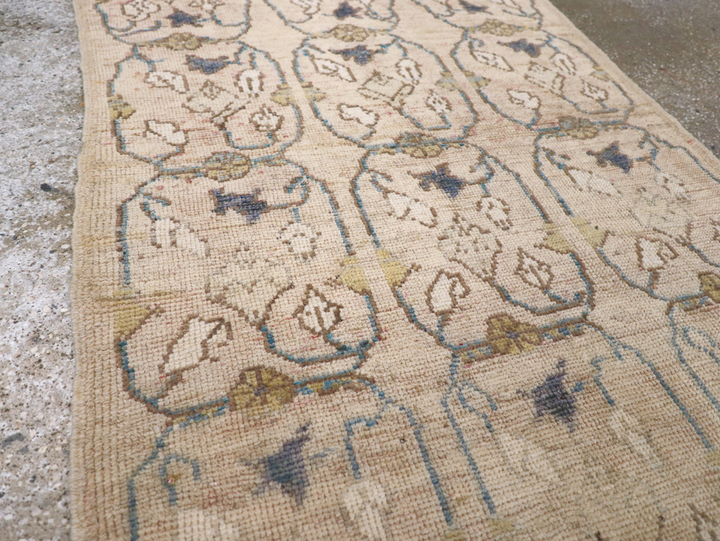 Vintage Turkish Anatolian Rug, No.18277 - Gsblank