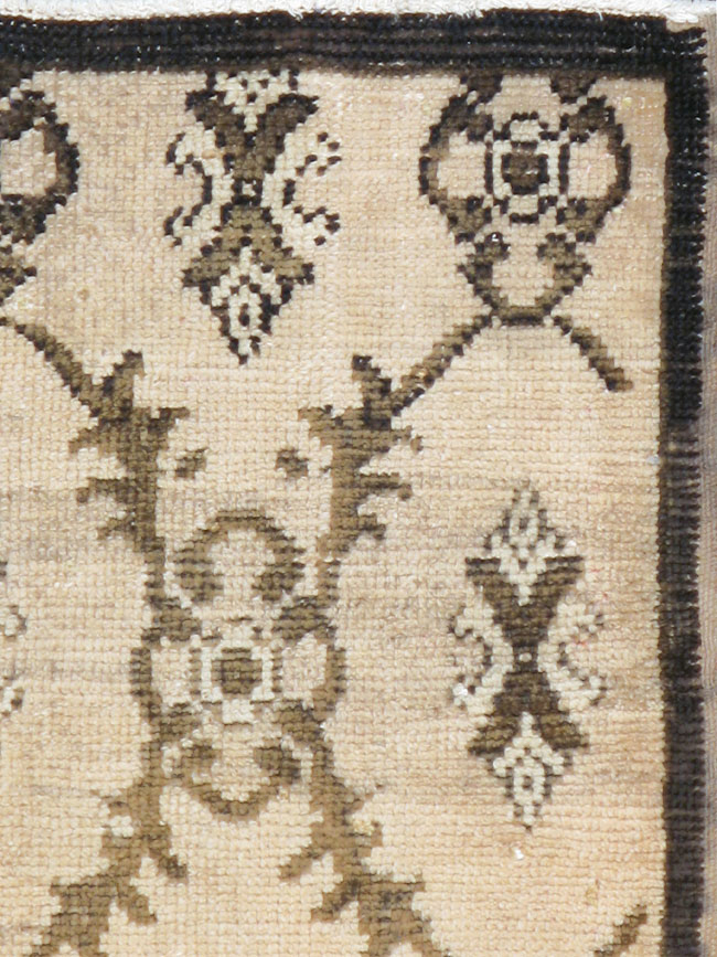 Vintage Turkish Anatolian Rug, No.18282 - Gsblank