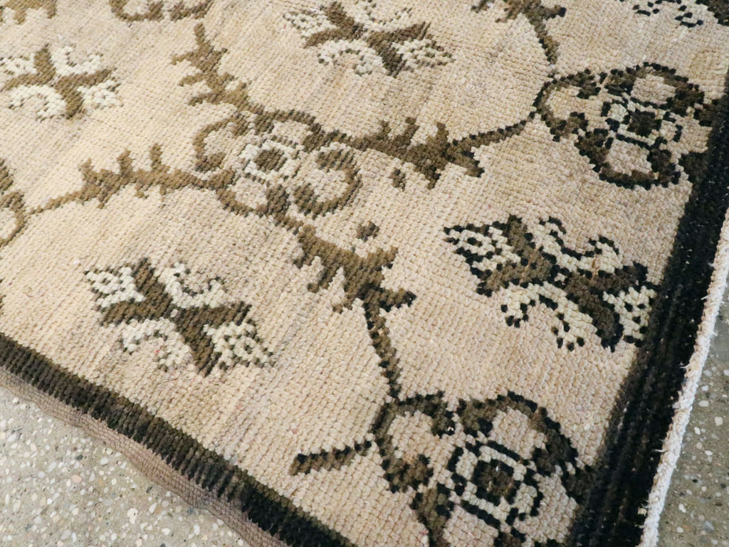 Vintage Turkish Anatolian Rug, No.18282 - Gsblank