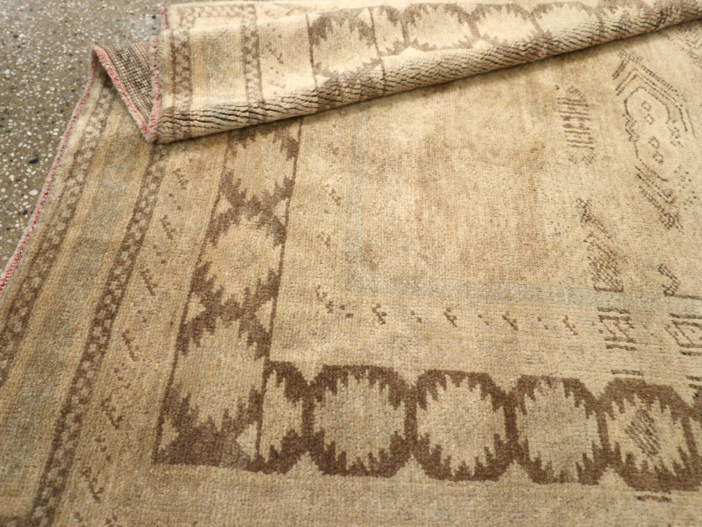 Vintage Oushak Rug, No.18285 - Gsblank