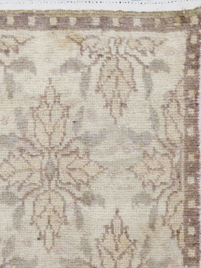 Vintage Turkish Anatolian Rug, No.18295 - Gsblank