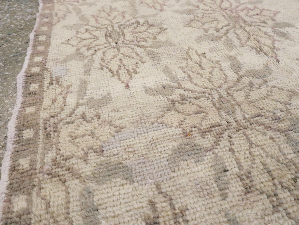 Vintage Turkish Anatolian Rug, No.18295 - Gsblank