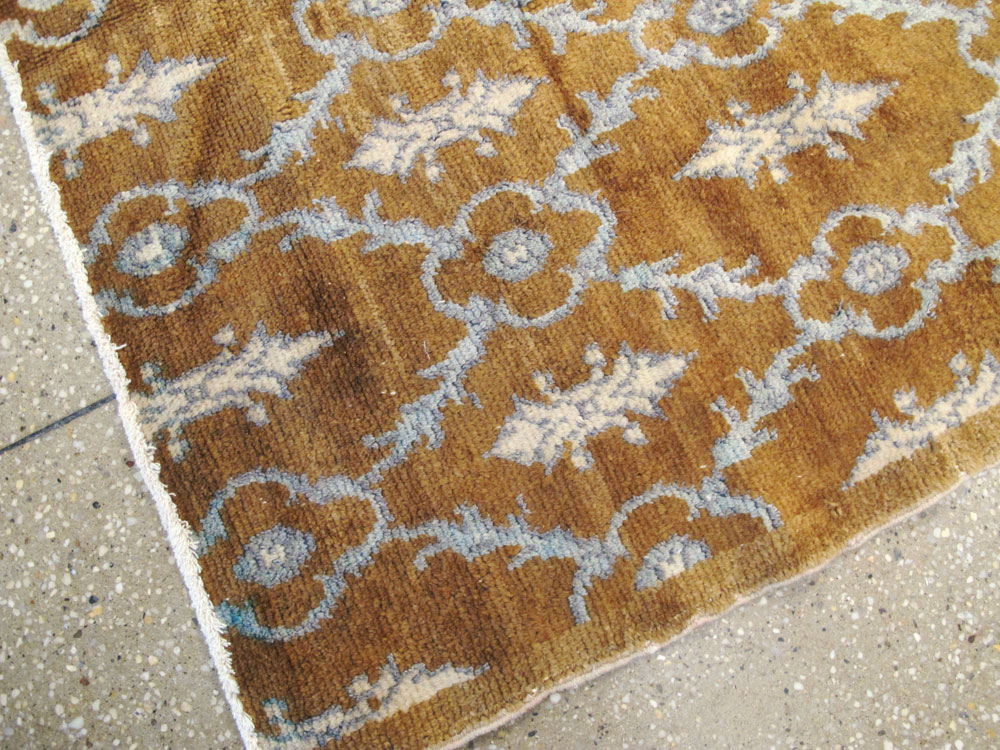 Vintage Turkish Anatolian Rug, No.18299 - Gsblank