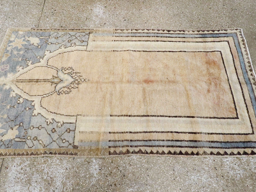 Vintage Turkish Anatolian Rug, No.18324 - Gsblank