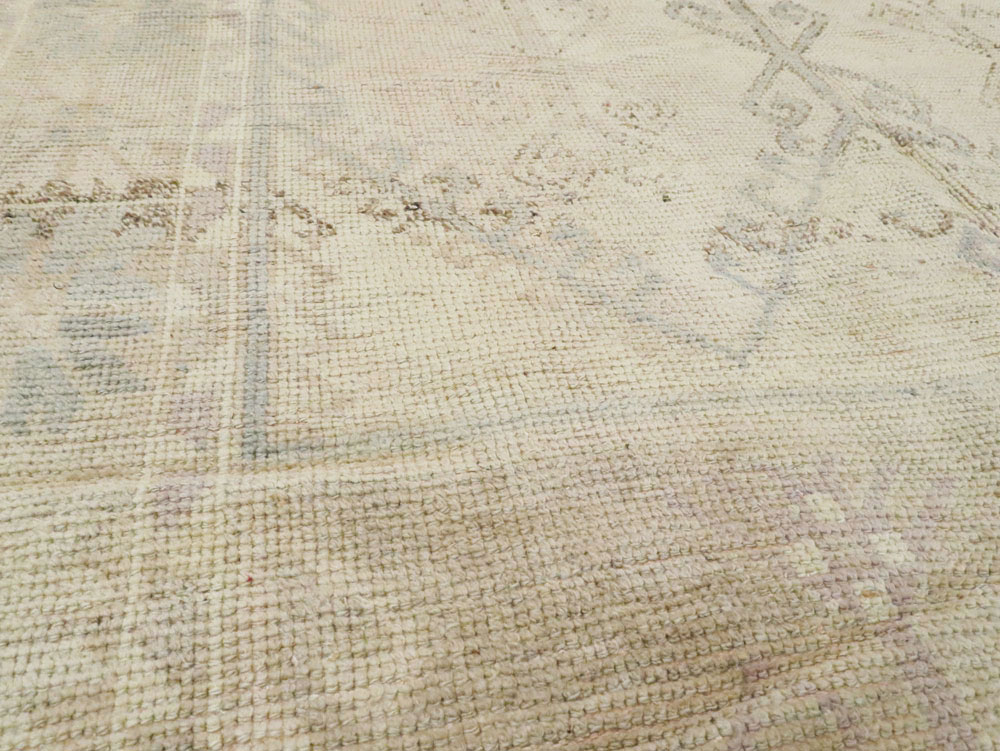 Vintage Turkish Oushak Rug, No.18326 - Gsblank