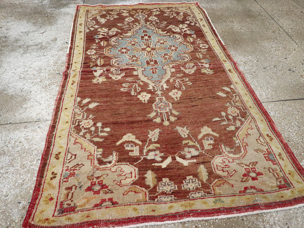 Vintage Turkish Oushak Rug, No.18329 - Gsblank