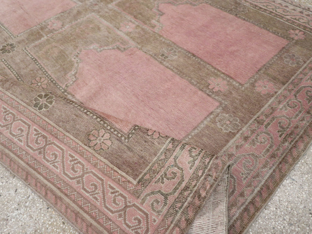 Vintage East Turkestan Khotan Accent Carpet, No.18360 - Gsblank