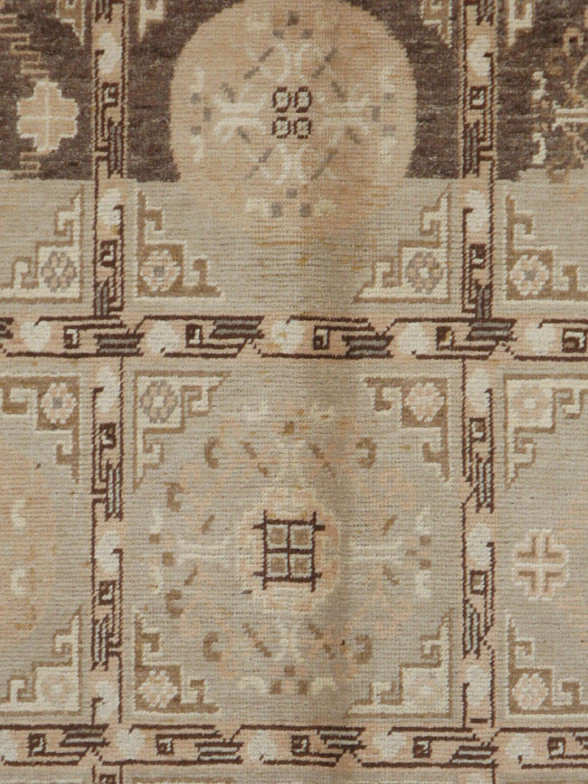 Vintage East Turkestan Khotan Carpet, No.18368 - Gsblank