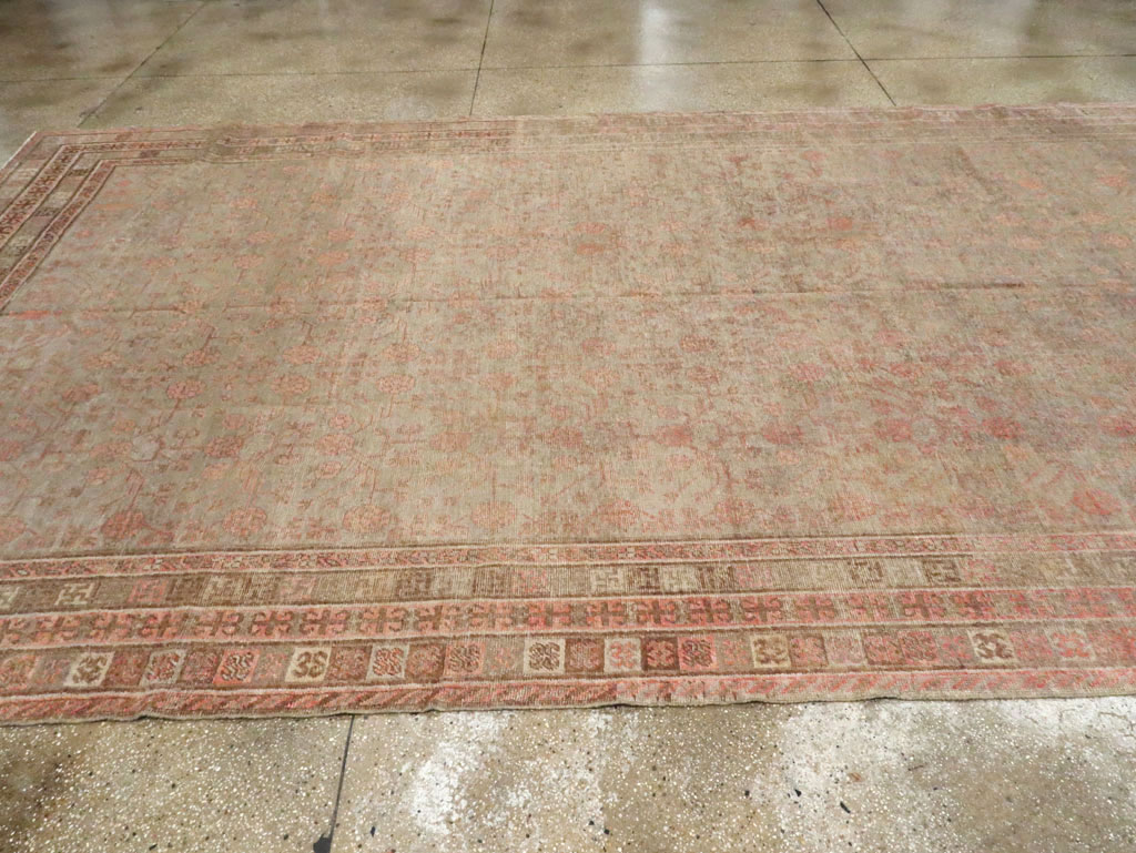 Vintage East Turkestan Khotan Gallery Carpet, No.18374 - Gsblank