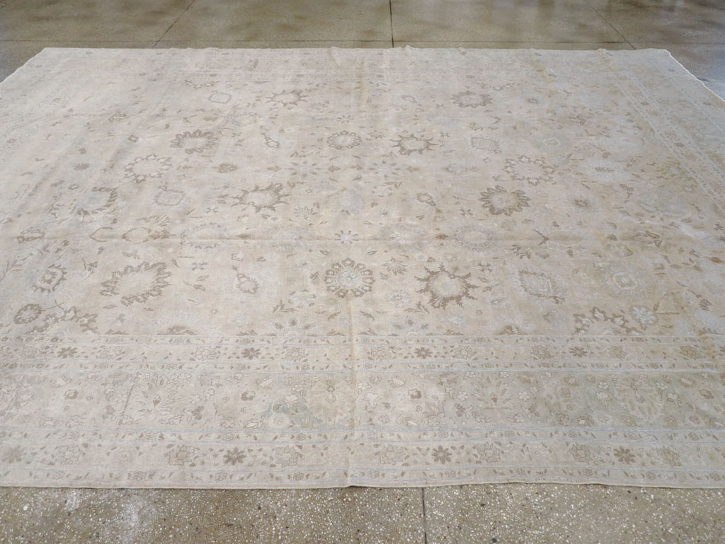 Vintage Persian Tabriz Large Room Size Carpet, No.18381 - Gsblank