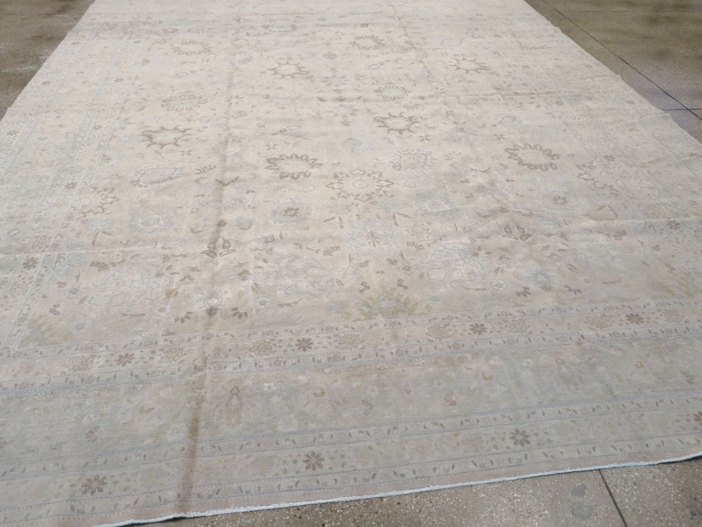 Vintage Persian Tabriz Large Room Size Carpet, No.18381 - Gsblank