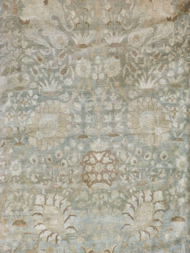 Antique Persian Tabriz Carpet, No.18382 - Gsblank