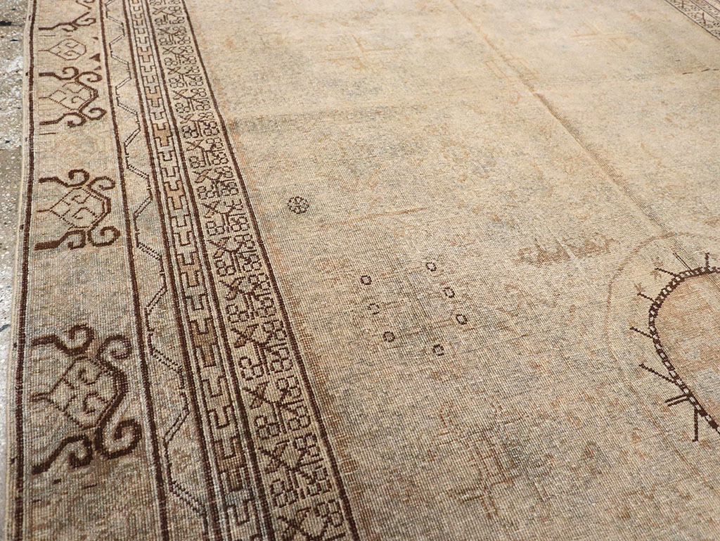 Vintage East Turkestan Khotan Carpet, No.18411 - Gsblank