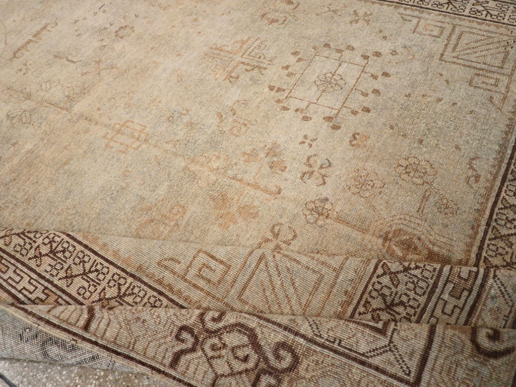 Vintage East Turkestan Khotan Carpet, No.18411 - Gsblank