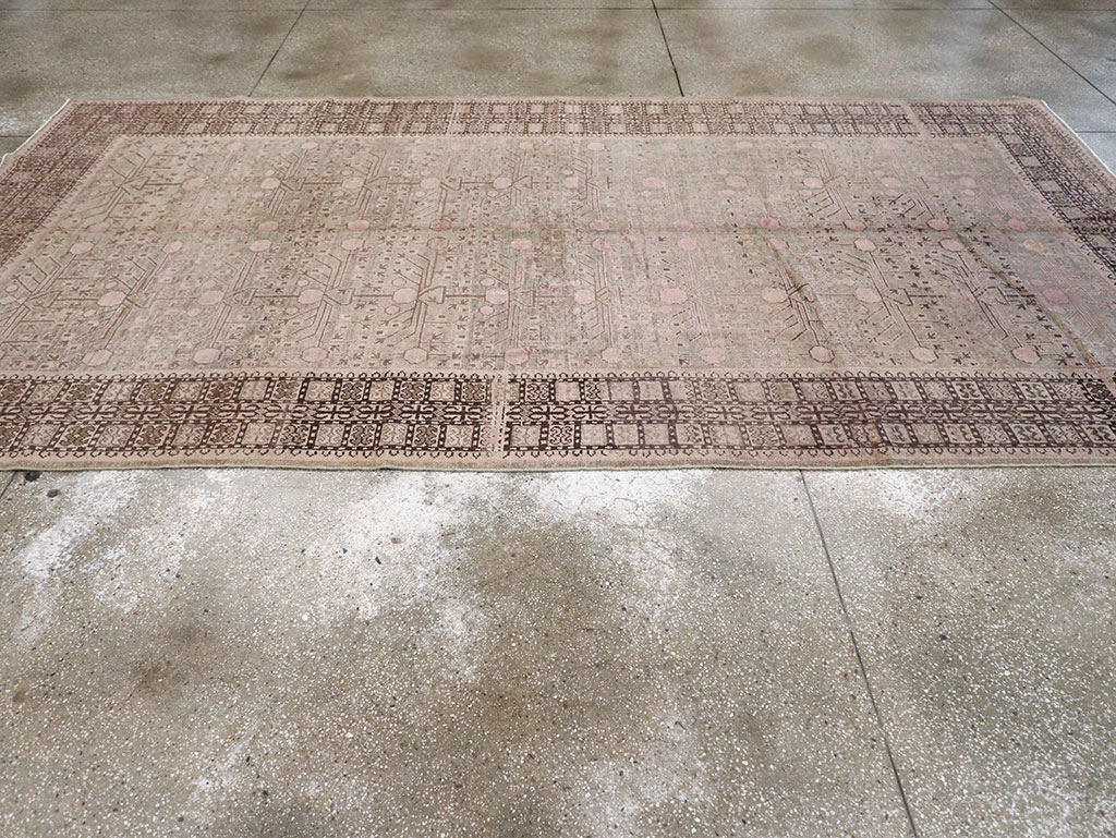 Vintage East Turkestan Khotan Carpet, No.18426 - Gsblank