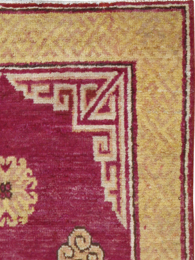 Antique East Turkestan Khotan Rug, No.18429 - Gsblank
