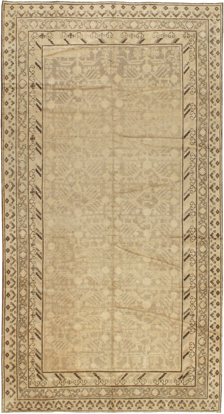 Vintage East Turkestan Khotan Carpet, No.18439 - Gsblank